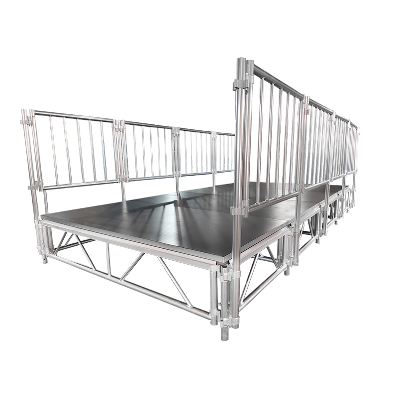 Aluminum alloy fence single piece assembly stage