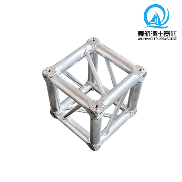 Socket connector