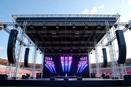 The Benefits of Choosing an Aluminum Stage for Your Event